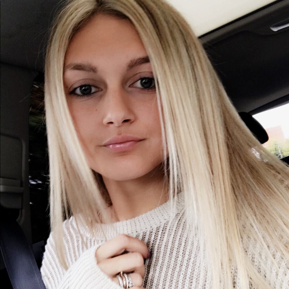 Meet your Posher, Alexa